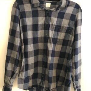 Women’s Flannel Top